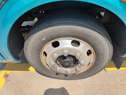 Autobus di lusso elettrici 31 posti con cambio automatico