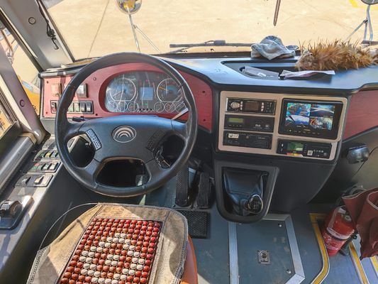 34 posti YuTong autobus scolastico di seconda mano Diesel con motore V6