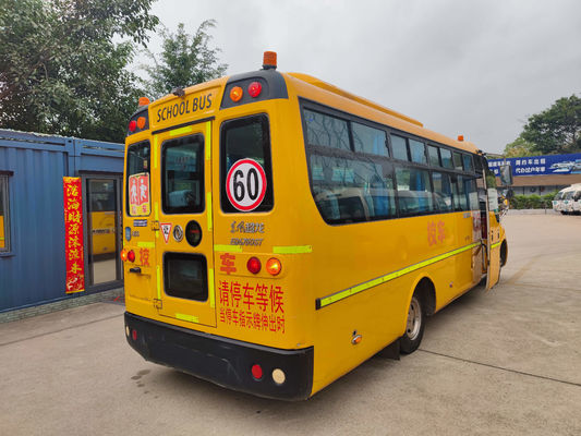 Dongfeng 42 posti autobus scolastici pensionati Diesel con motore Euro 4