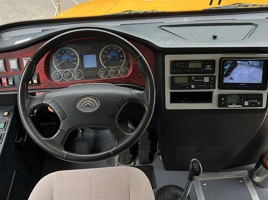 Autobus scolastici di seconda mano gialli 46 posti trasmissione manuale Autobus YuTong di seconda mano