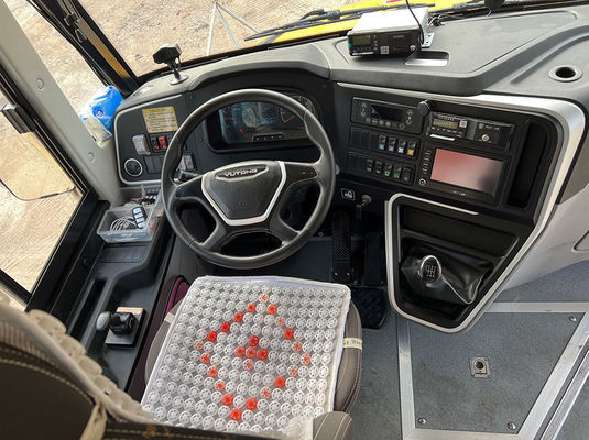 Autobus scolastici usati con 52 posti per il trasporto degli studenti