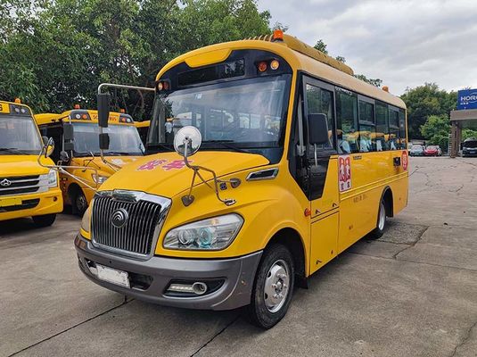Euro 4 36 sedili Autobus scolastici usati Yutong Usati furgoni a sinistra