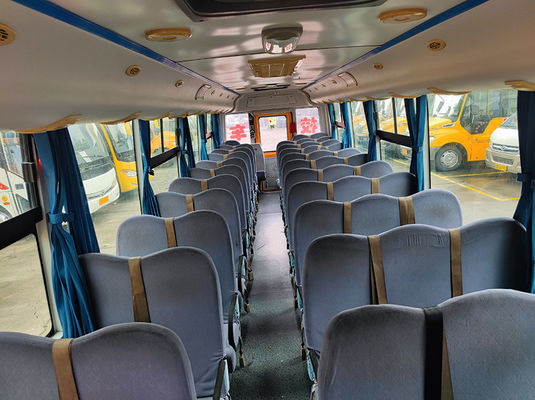 Diesel Euro 4 Autobus scolastico in pensione Dongfeng 56 posti Autobus scolastico giallo