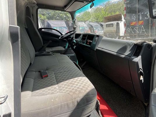 Camion a mano usato di medie dimensioni a mano sinistra giapponese Isuzu Camion diesel usato
