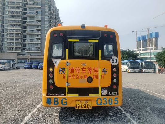Autobus King Long 32 posti di seconda mano Autobus scolastico giallo Tipo di carburante diesel