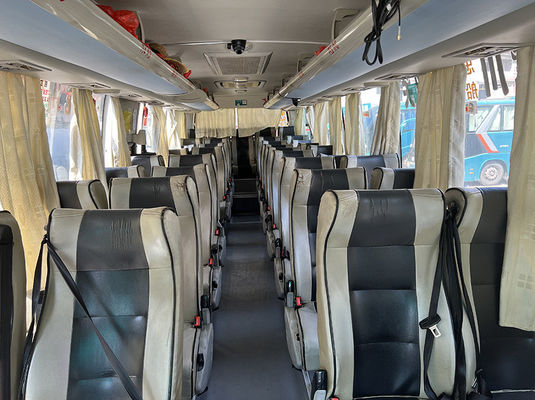 Autobus turistico diesel usato 37 posti 2 porte LHD Euro 4 con cambio manuale