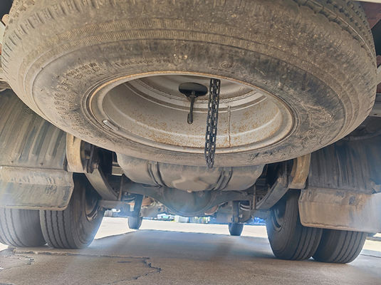 Autobus turistico di seconda mano da 23 posti con cambio manuale