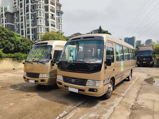 1 porta Toyota Bus Usato Trasmissione manuale 10-23 Sedie Modello di montagna russa