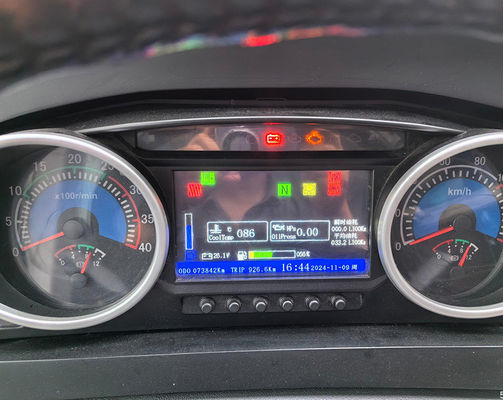 Autobus a 48 posti con velocità massima di 100 km/h e cambio manuale Modello utilizzato