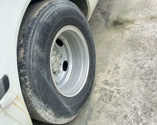 Autobus usato Euro 3 con standard di emissioni, guida a sinistra, motore a benzina