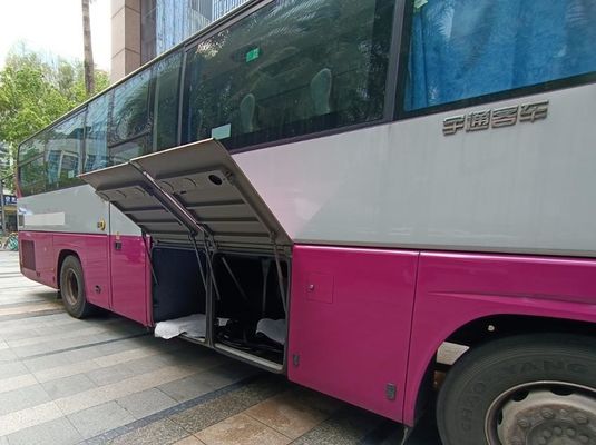Autobus Yutong 50 posti Autobus di seconda mano Diesel Potenza 220kw Autobus usato