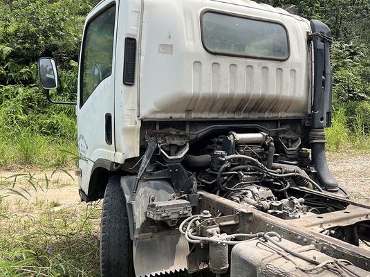 Isuzu camion usato camion 4KH1 Motore diesel Cargo Truck con 2 porte per il trasporto pesante