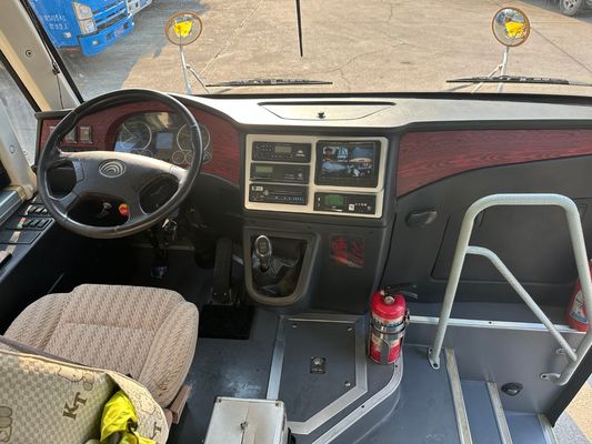 Furgone scolastico di seconda mano, con 36 posti, motore diesel giallo LHD ZK6669DX7