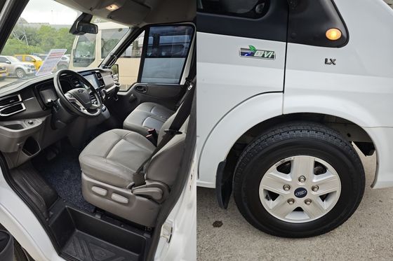 Minibus di seconda mano da 14 posti diesel Jiangling Transit CN-4 furgone con 145 km / h velocità massima