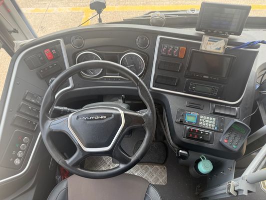 Autobus urbano di seconda mano per trasporto pubblico con 24/55 posti, esterno giallo e passo di 4200 mm