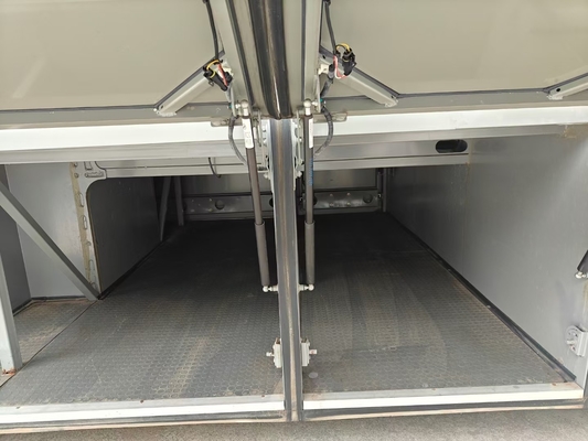 Autobus usato King Long 2017 con batteria CATL a trazione completamente elettrica, tipo motore elettrico, dimensioni complessive mm 10.7x2.5x3.3m